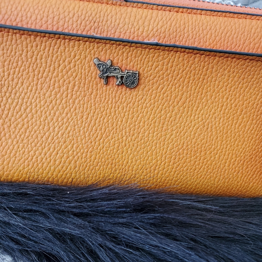 Wallet - Picture 2 of 5